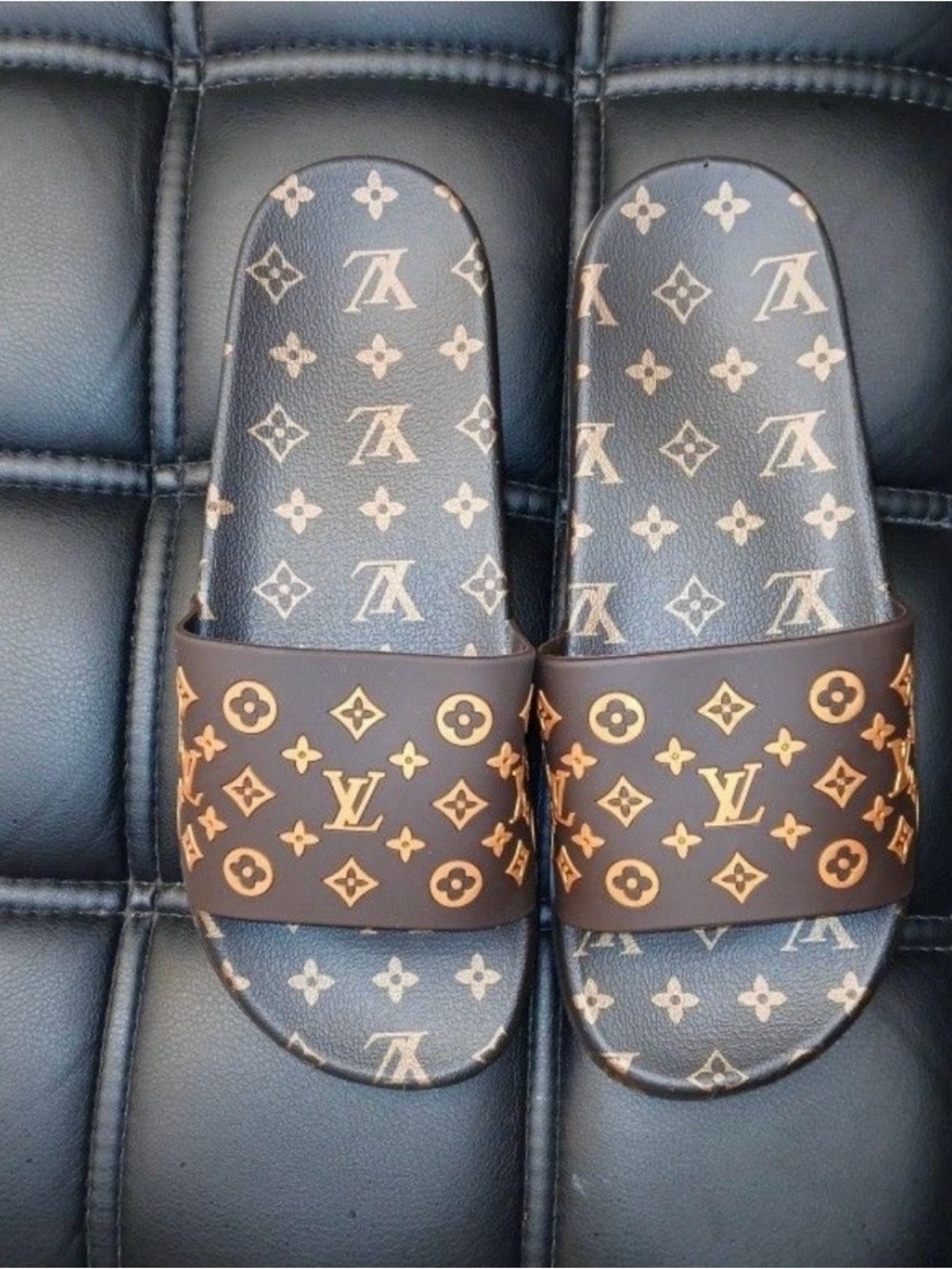 New Patterned Luxury LV Open Toed Slides Shoes Size 8 - Picture 3 of 3